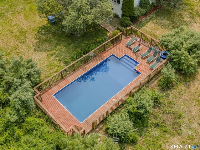 70 Stepstone Hill Road, Guilford, CT 06437