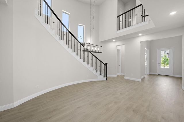 6978 Westlake Drive, Grand Prairie, TX 75054