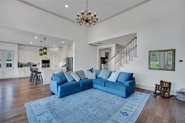 917 S Bluebird Lane, Midlothian, TX 76065