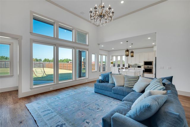 917 S Bluebird Lane, Midlothian, TX 76065