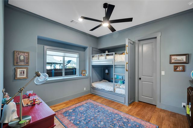 917 S Bluebird Lane, Midlothian, TX 76065