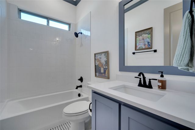 917 S Bluebird Lane, Midlothian, TX 76065