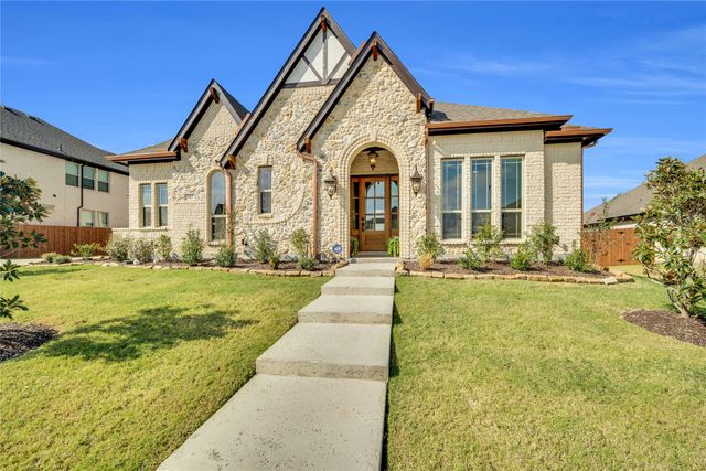 917 S Bluebird Lane, Midlothian, TX 76065
