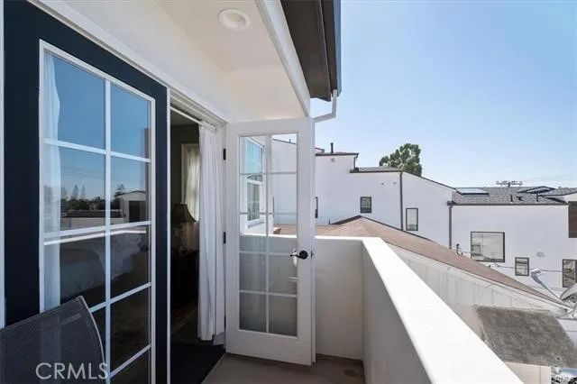 613 Poppy Avenue, Newport Beach, CA 92625
