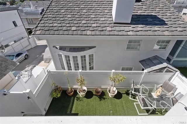 613 Poppy Avenue, Newport Beach, CA 92625