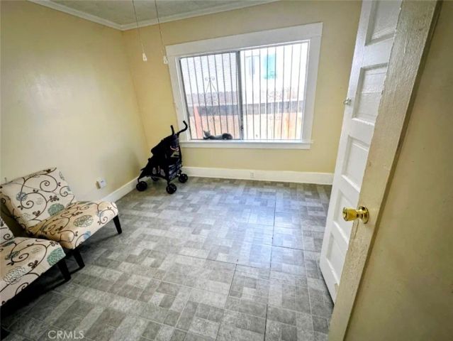 330 W 56TH ST, Los Angeles, CA 90037