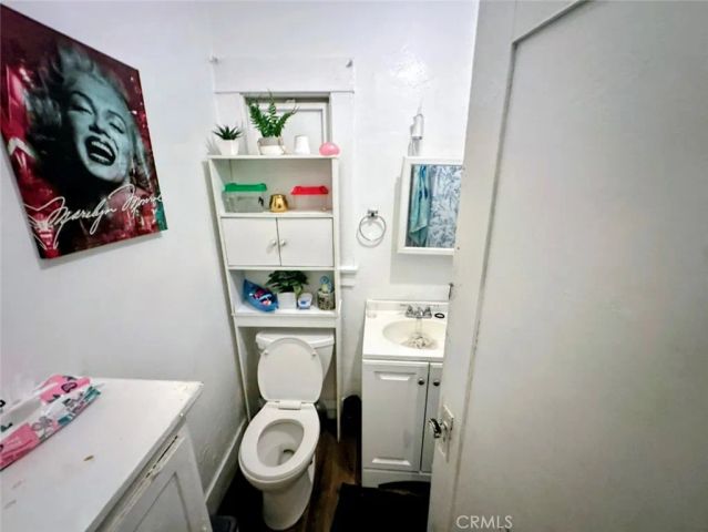 330 W 56TH ST, Los Angeles, CA 90037