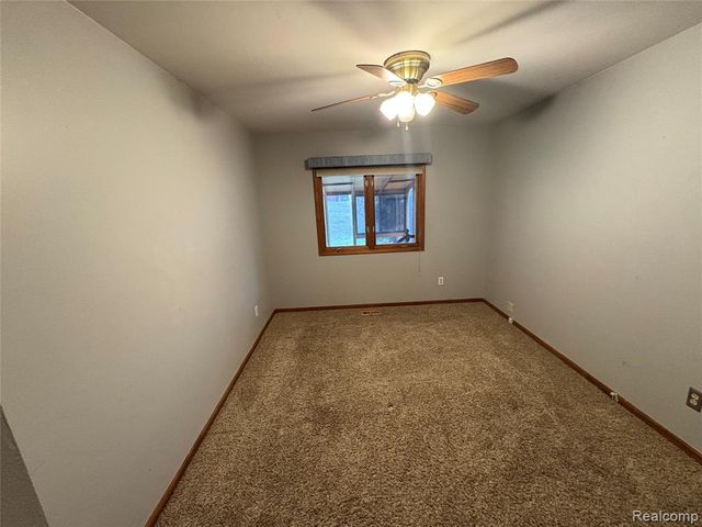 44000 Dunham Court, Clinton Township, MI 48038