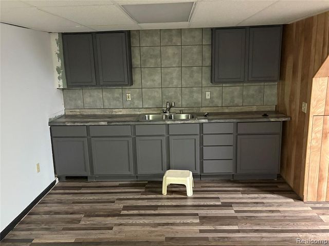 44000 Dunham Court, Clinton Township, MI 48038