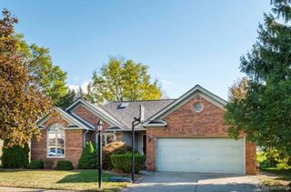 44000 Dunham Court, Clinton Township, MI 48038
