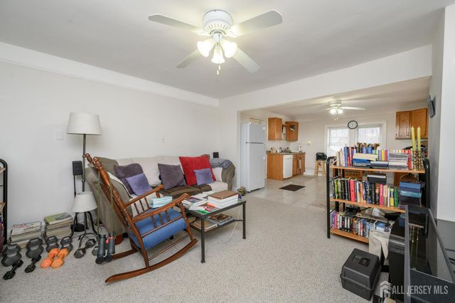 324 N 8th Avenue N, Manville, NJ 08835