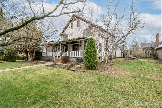 324 N 8th Avenue N, Manville, NJ 08835