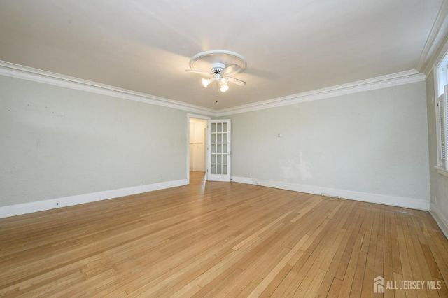 324 N 8th Avenue N, Manville, NJ 08835