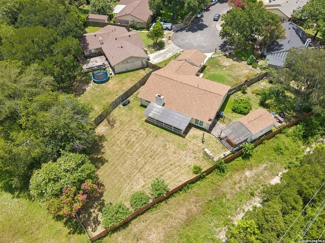 6411 FOX GLEN ST, San Antonio, TX 78247