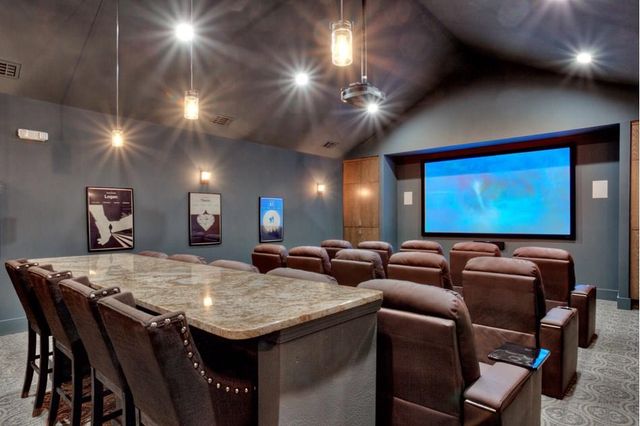 1200 Estancia PKWY 913, Austin, TX 78748