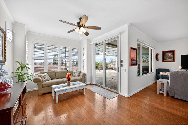 2254 Lamplight Ln, Lincoln, CA 95648