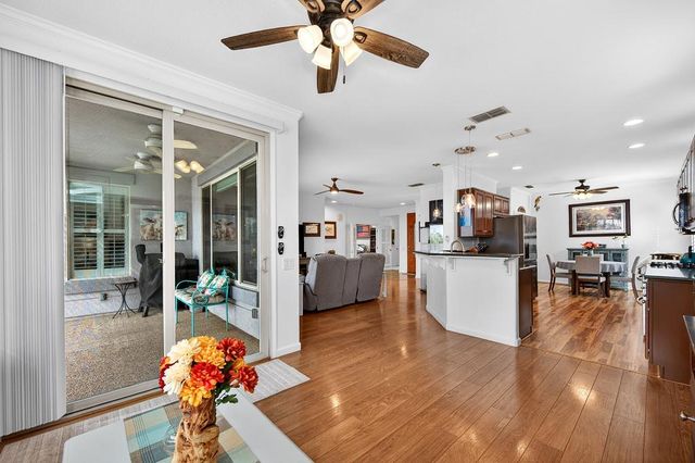 2254 Lamplight Ln, Lincoln, CA 95648