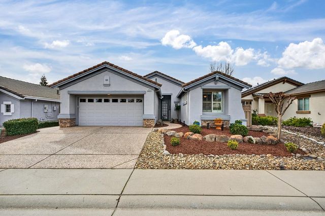 2254 Lamplight Ln, Lincoln, CA 95648