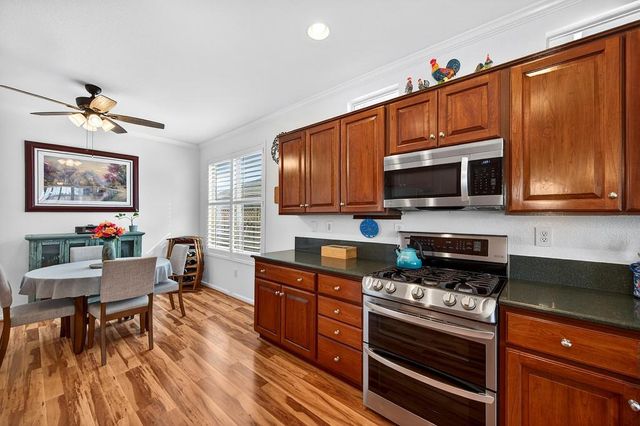 2254 Lamplight Ln, Lincoln, CA 95648