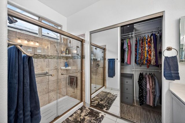 2254 Lamplight Ln, Lincoln, CA 95648