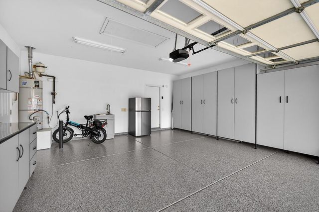 2254 Lamplight Ln, Lincoln, CA 95648