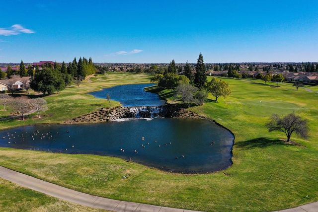 2254 Lamplight Ln, Lincoln, CA 95648