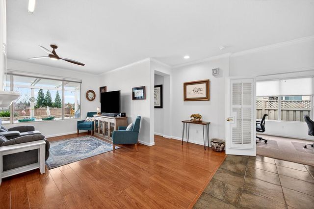 2254 Lamplight Ln, Lincoln, CA 95648