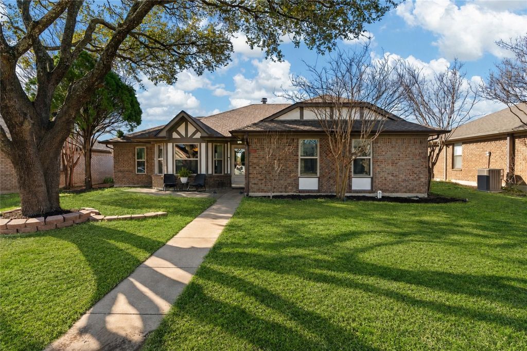 1518 Sunflower Drive, Allen, TX 75002