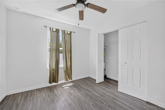 15934 SW 41st Street Road, Ocala, FL 34481