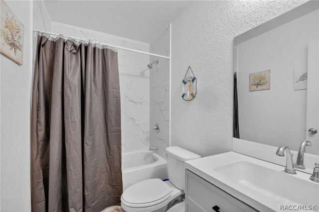 15934 SW 41st Street Road, Ocala, FL 34481