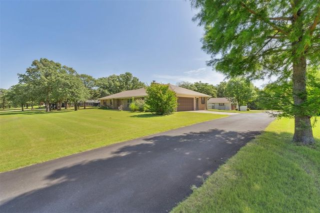 9901 hickory hollow Road, Shawnee, OK 74804