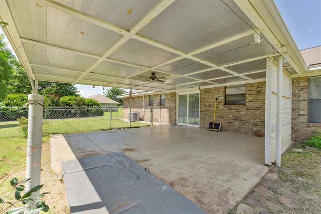 9901 hickory hollow Road, Shawnee, OK 74804