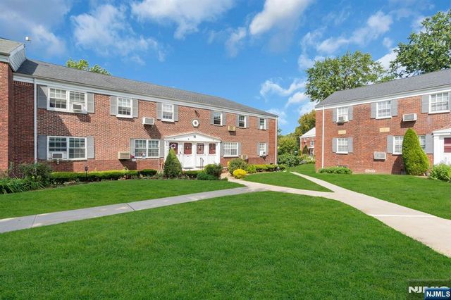 16 Roselle Avenue B, Roselle Park, NJ 07204