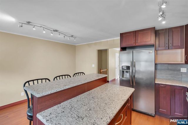 16 Roselle Avenue B, Roselle Park, NJ 07204