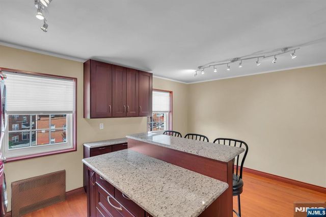16 Roselle Avenue B, Roselle Park, NJ 07204