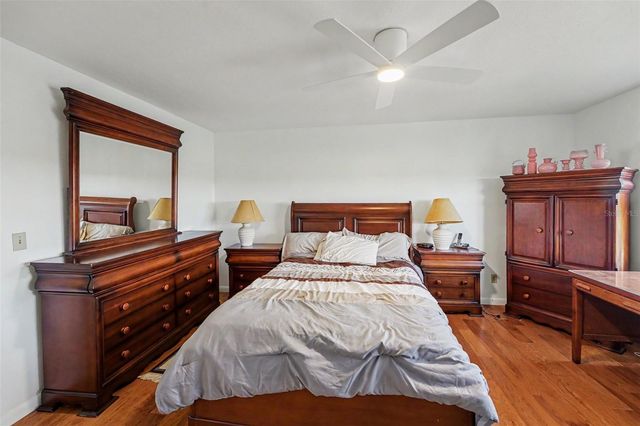 1235 S HIGHLAND AVENUE 5-703, Clearwater, FL 33756