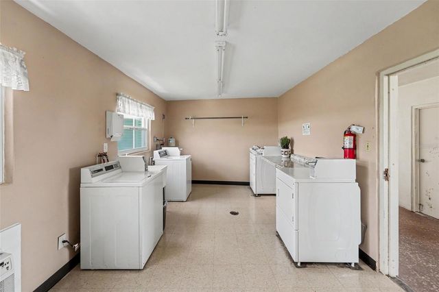 1235 S HIGHLAND AVENUE 5-703, Clearwater, FL 33756