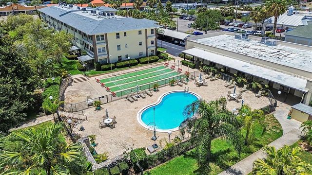 1235 S HIGHLAND AVENUE 5-703, Clearwater, FL 33756
