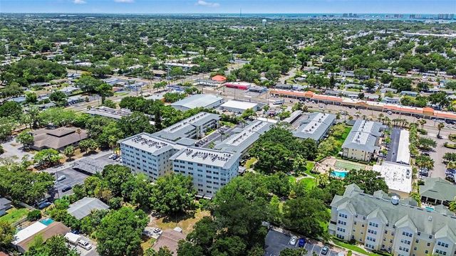 1235 S HIGHLAND AVENUE 5-703, Clearwater, FL 33756
