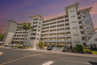 1235 S HIGHLAND AVENUE 5-703, Clearwater, FL 33756