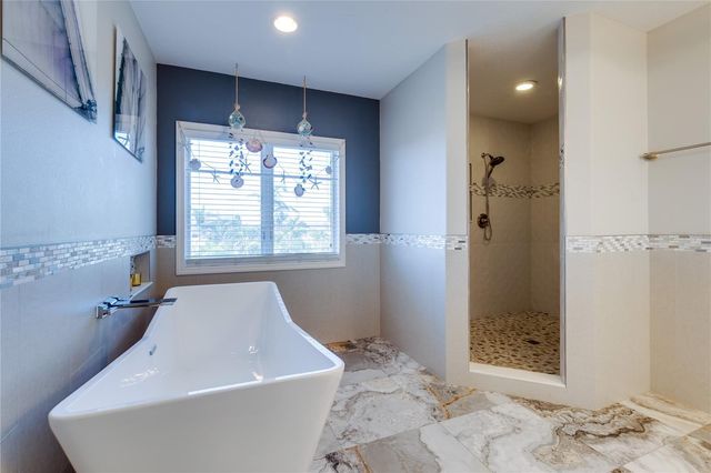 803 GLADIOLUS STREET, Anna Maria, FL 34216