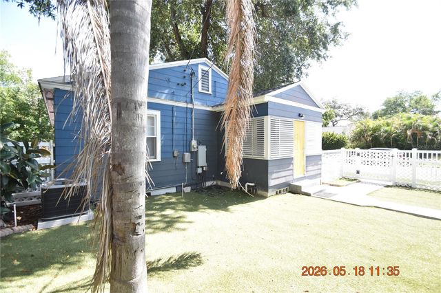 2200 7TH AVENUE N, St Petersburg, FL 33713