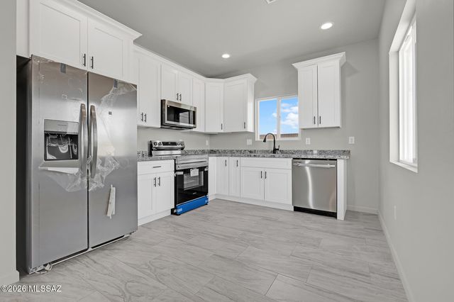 3920 E Fairmount Street, Tucson, AZ 85712