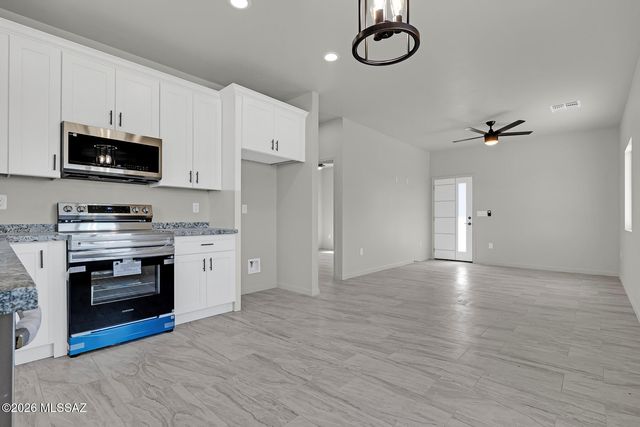 3920 E Fairmount Street, Tucson, AZ 85712