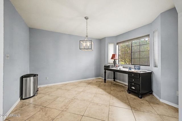 5840 W ABRAHAM Lane, Glendale, AZ 85308