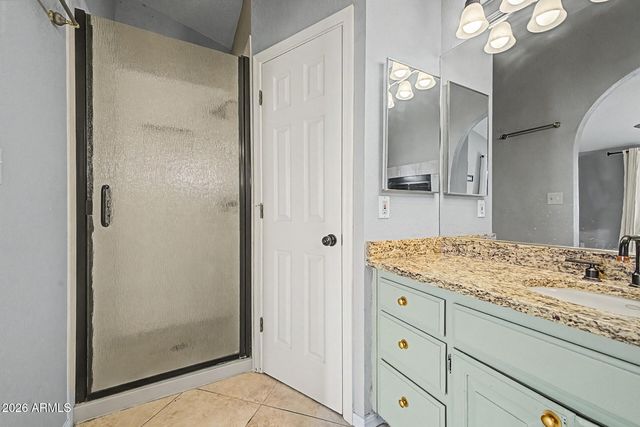 5840 W ABRAHAM Lane, Glendale, AZ 85308