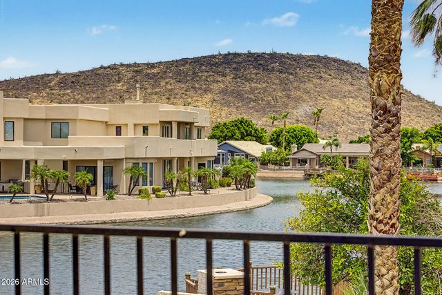 5840 W ABRAHAM Lane, Glendale, AZ 85308