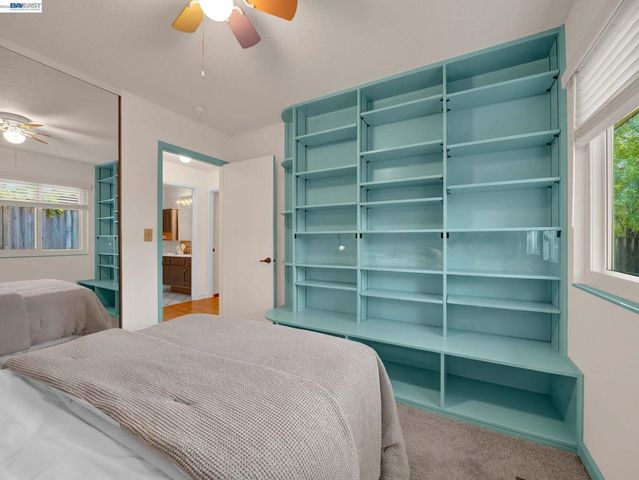 38590 Canyon Heights Dr, Fremont, CA 94536