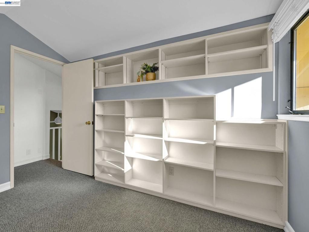 Image 22 of property listing at 38590 Canyon Heights Dr, Fremont, CA 94536