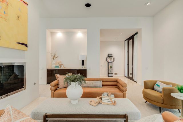 9602 Savannah Avenue, Lubbock, TX 79424